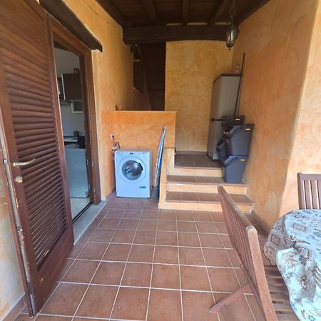 Trilocale Climatizzato L'Oleandro Tanaunella Exterior foto